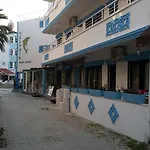 Delphin Side