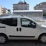 Delphin 2* Side