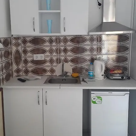 Готель Delphin 2*
